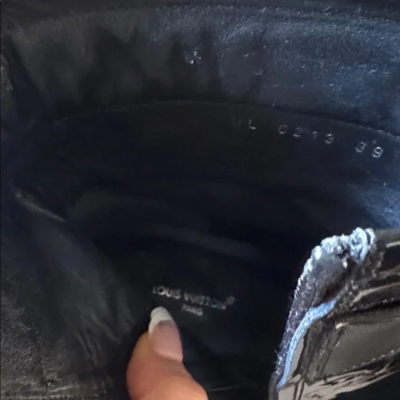Louis Vuitton Moonlight Ankle Boot - Picture 8 of 9